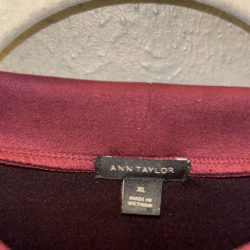 Elegant Ann Taylor Burgundy Wine Top Faux Suede Women's Size XL - Picture 4 of 6